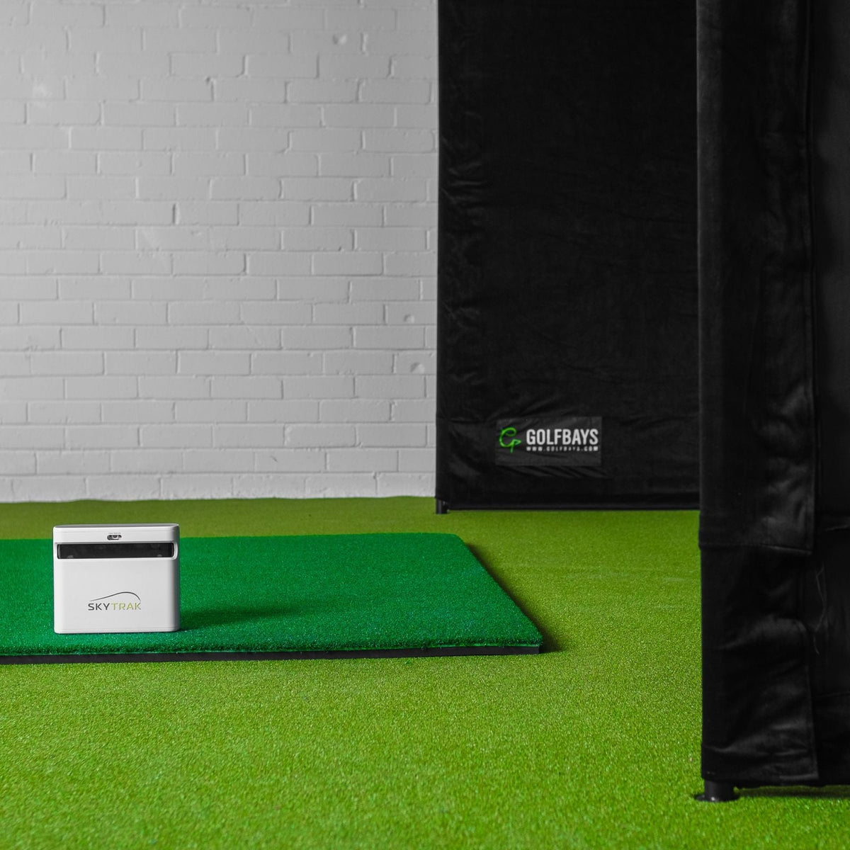SkyTrak+ SimBox Home Golf Simulator Full Package